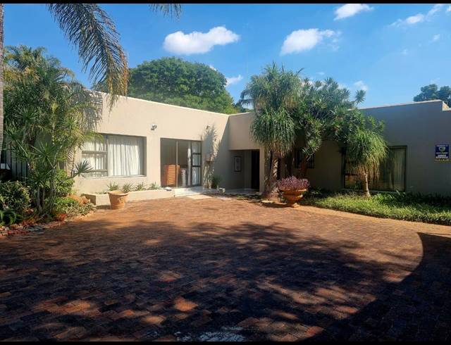 4 BEDROOM HOUSE FOR SALE IN BENDOR